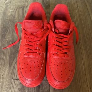 Nike Air Force 1 Low LV8 Red